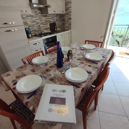 Malva 2 Brenzone sul Garda
